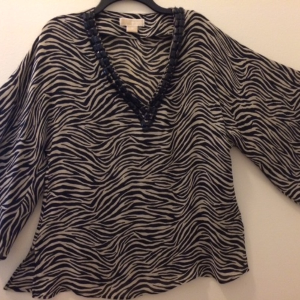 MICHAEL KORS ZEBRA PRINT TOP